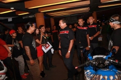 258369facebook-20140828-165303