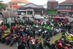 566759IMG-20150418-WA018