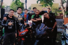 978292IMG-20150404-WA010