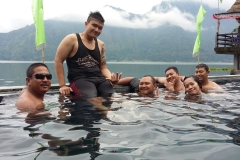 145073IMG-20150426-WA034