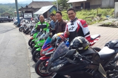 37905IMG-20150531-WA047