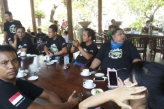 657031IMG-20151018-WA022