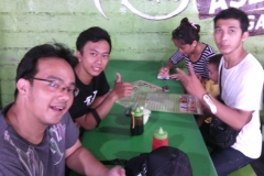 219451IMG-20151202-WA012