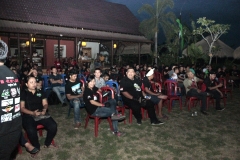 27131IMG-20151130-WA191