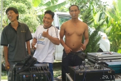 862541IMG-20151129-WA008