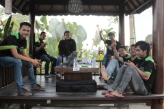 87893IMG-20151130-WA258